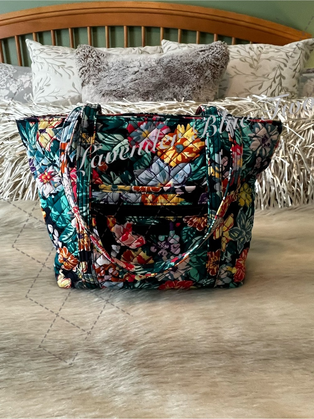 VERA BRADLEY Happy Blooms Villager Tote Floral Orange Navy Green Quilted Zip Top